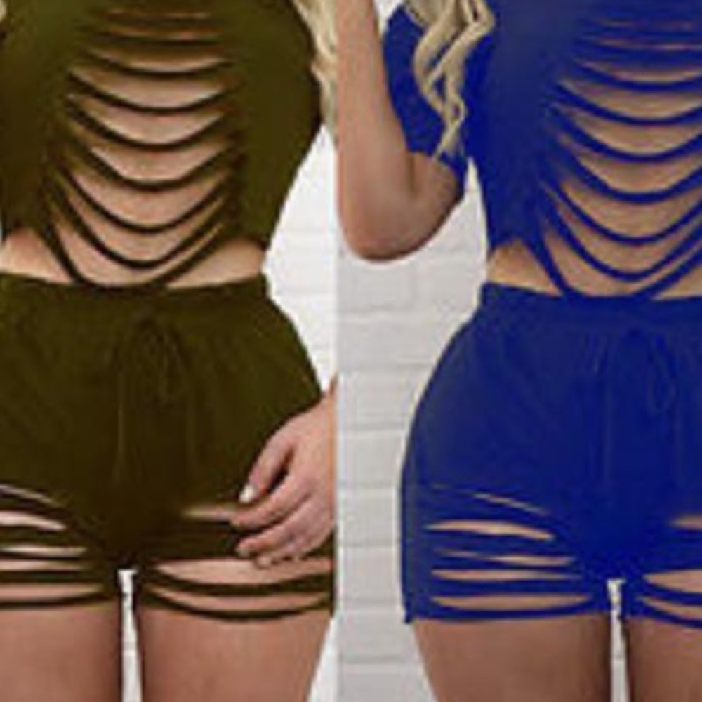 Women’s 2 piece top and bottom